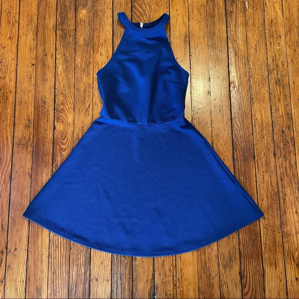 H&M High Neck Skater Dress - Picture 1 of 4